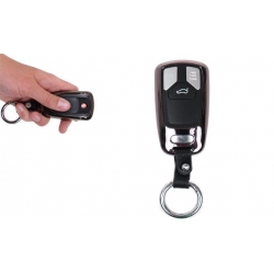 USB zapaľovač kľúč od auta čierny