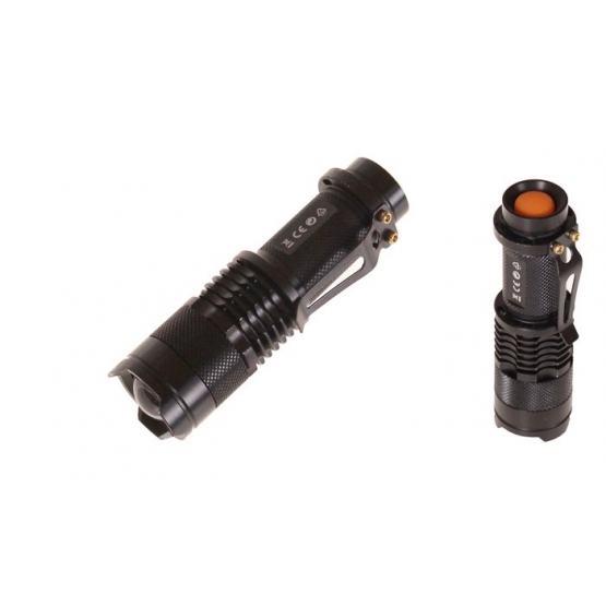 Zseblámpa zoommal 50000W