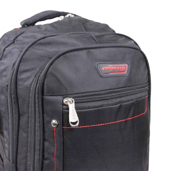 Fekete hátizsák, tele iskolaszerekkel B típus Fekete hátizsák, tele iskolaszerekkel B típus