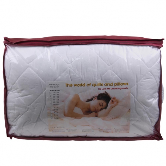 PÁRNA ÉS TAKARÓ ÜREGES SZÁLAKBÓL