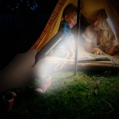 Mágneses LED lámpa