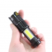 USB zseblámpa zoommal, terepszínű