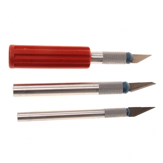 MODELLEZŐ KÉS SZETT