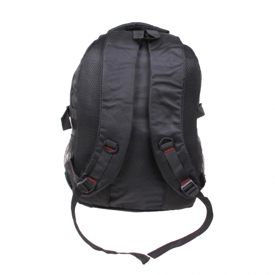 Fekete hátizsák, tele iskolaszerekkel B típus