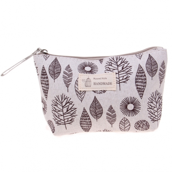 KOZMETIKAI TÁSKA HANDMADE LEVELEK