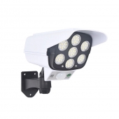 Napelemes lámpa kamera vezérlővel