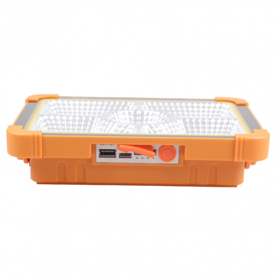 Napelemes tölthető munkalámpa IP66