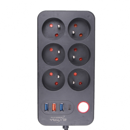 Hosszabbító kábel 2,5 m 6 aljzattal és USB-vel